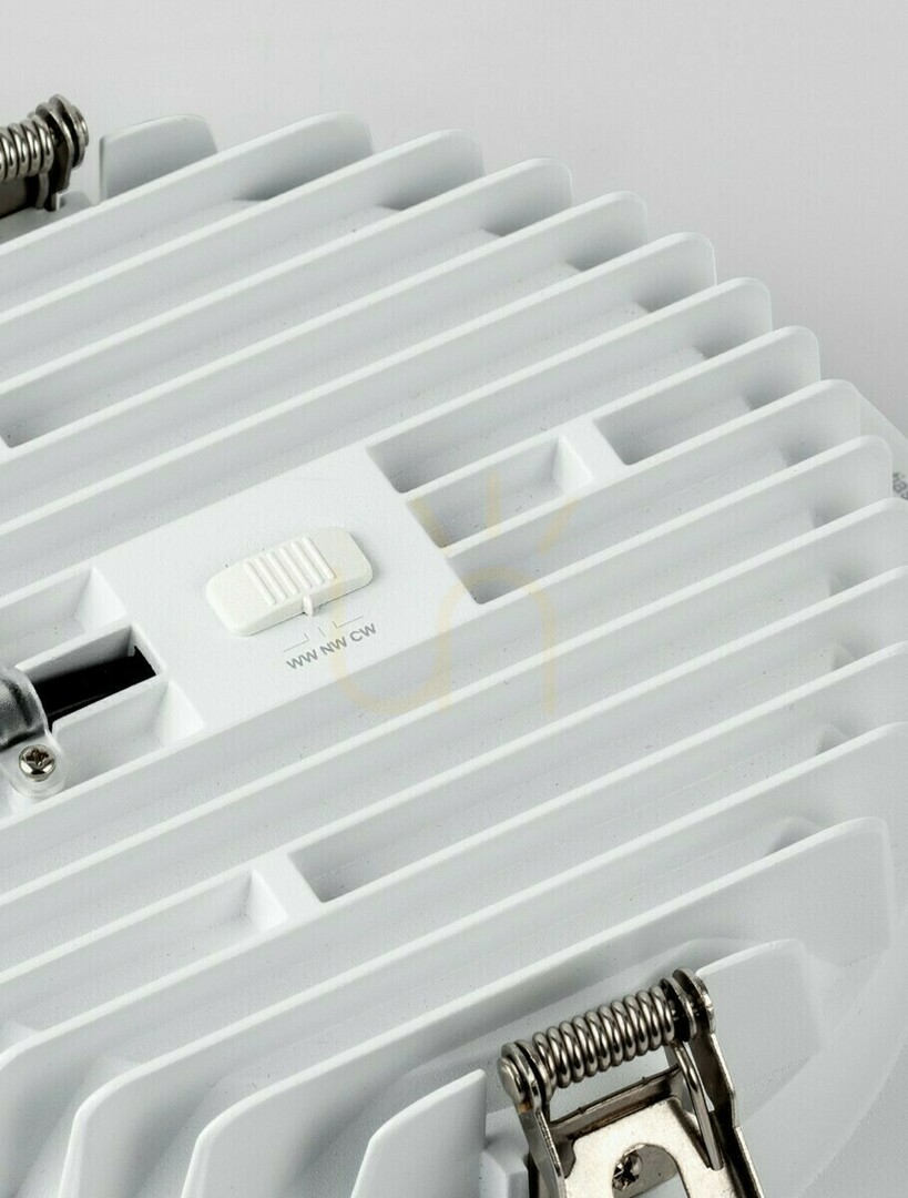 Kilátás PRUNA Luces Exclusivas kültéri plakettek LE62559 PRUNA Luces Exclusivas kültéri plakettek LE62559