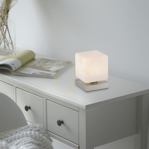 Jelölje be Paul Neuhaus Dadoa 4036-55 asztali lámpa, LED, 3000 K