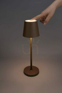 Gea Luce GLS031 vezeték nélküli asztali lámpa, LED 3 W, 300 lm, 3000 K, IP54, barna small 1