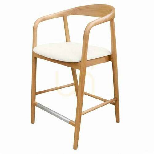 Jelölje be UDVIKA STOOL 2.0 – lekerekített formájú, természetes/krém színű fa szék a Nova Nook-tól