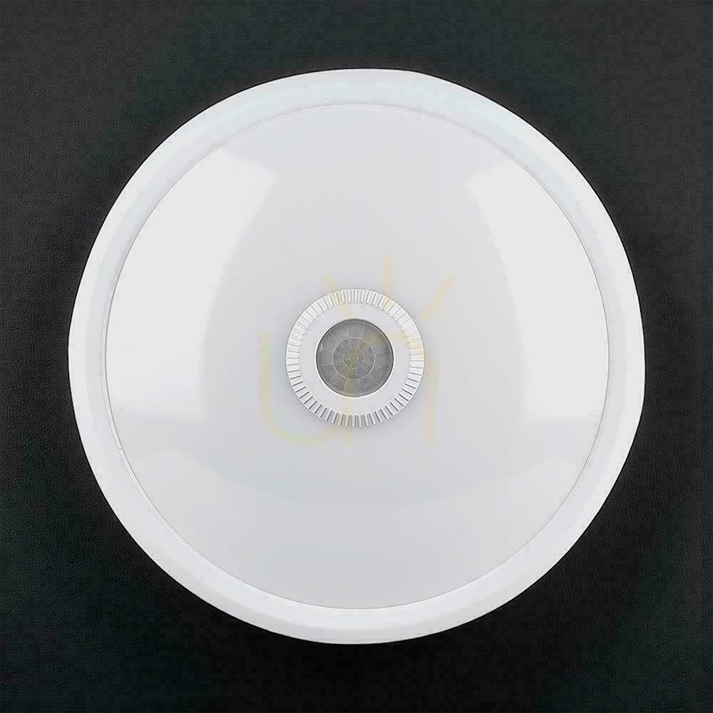 Kilátás V-TAC 12 W-os LED mennyezeti lámpa CREE chip-pel és mozgásérzékelővel, VT-13, 6400 K, 1000 lm, 6 év garancia V-TAC 12 W-os LED mennyezeti lámpa CREE chip-pel és mozgásérzékelővel, VT-13, 6400 K, 1000 lm, 6 év garancia