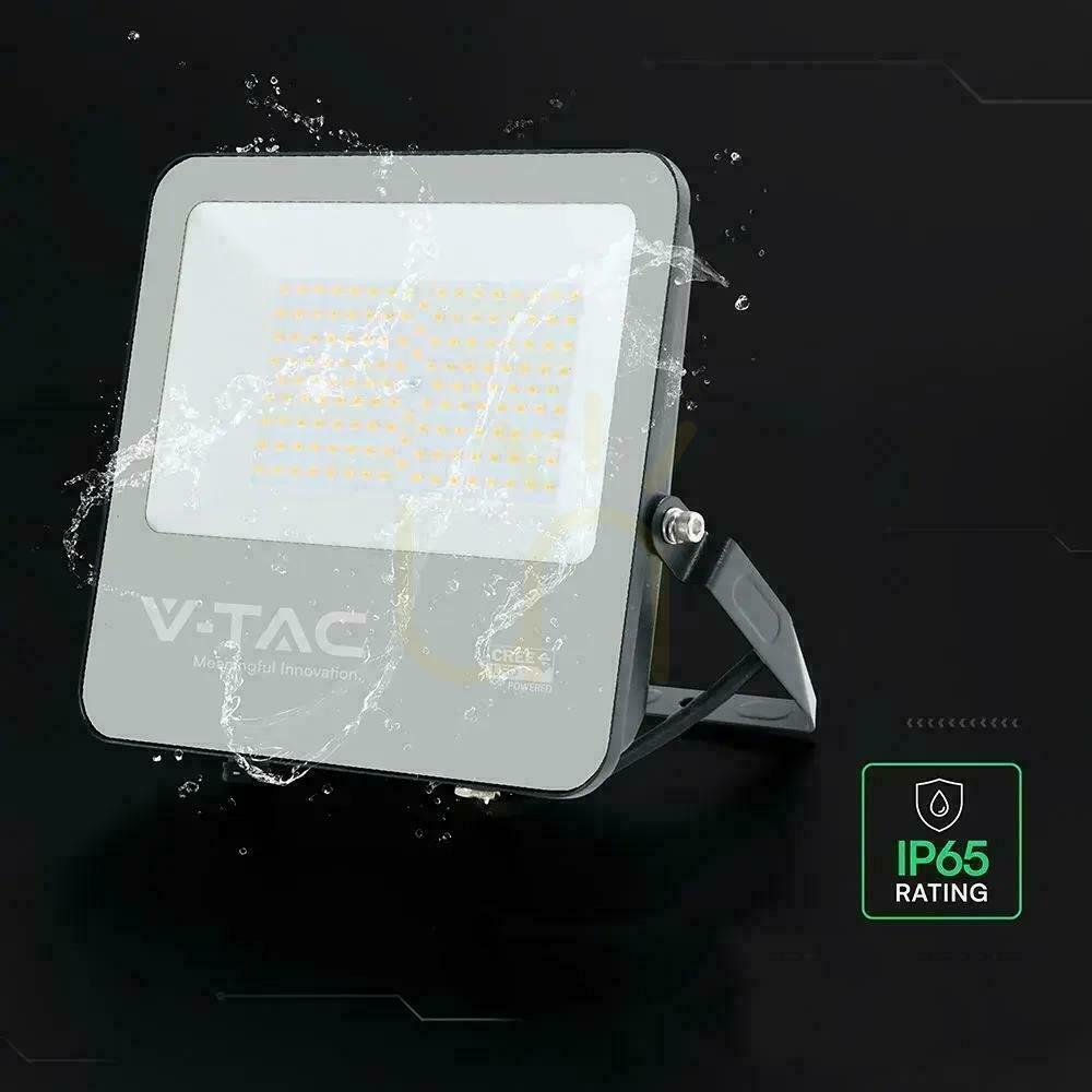 Előnézet V-TAC CREE CHIP 100 W-os LED-es reflektor, 185 lm/W, fekete, VT-44105, 4000 K, 18 500 lm, 6 év garancia V-TAC CREE CHIP 100 W-os LED-es reflektor, 185 lm/W, fekete, VT-44105, 4000 K, 18 500 lm, 6 év garancia