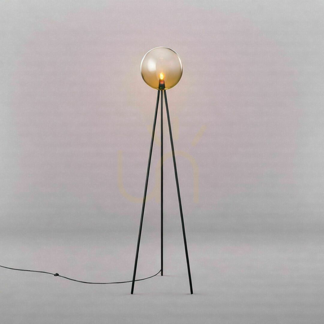 Előnézet Állólámpa s.luce Orb Tripod üveggömb arany 160 cm, E27, dimmelhető Állólámpa s.luce Orb Tripod üveggömb arany 160 cm, E27, dimmelhető