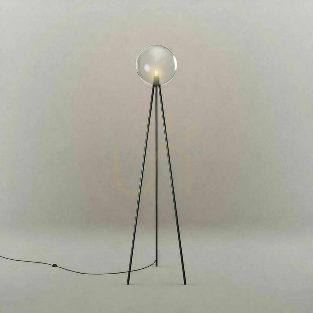 Kijelző Állólámpa s.luce Orb Tripod üveggömb arany 160 cm, E27, dimmelhető Állólámpa s.luce Orb Tripod üveggömb arany 160 cm, E27, dimmelhető