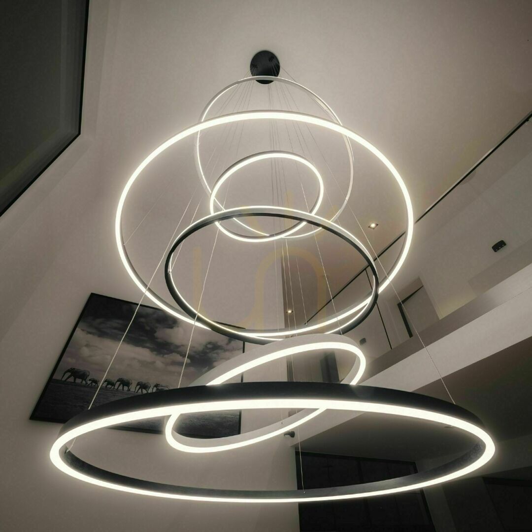 Előnézet Csillár s.luce Ring LED gyűrűs 5 lámpás aranysárga modern fényfüggeszték Csillár s.luce Ring LED gyűrűs 5 lámpás aranysárga modern fényfüggeszték