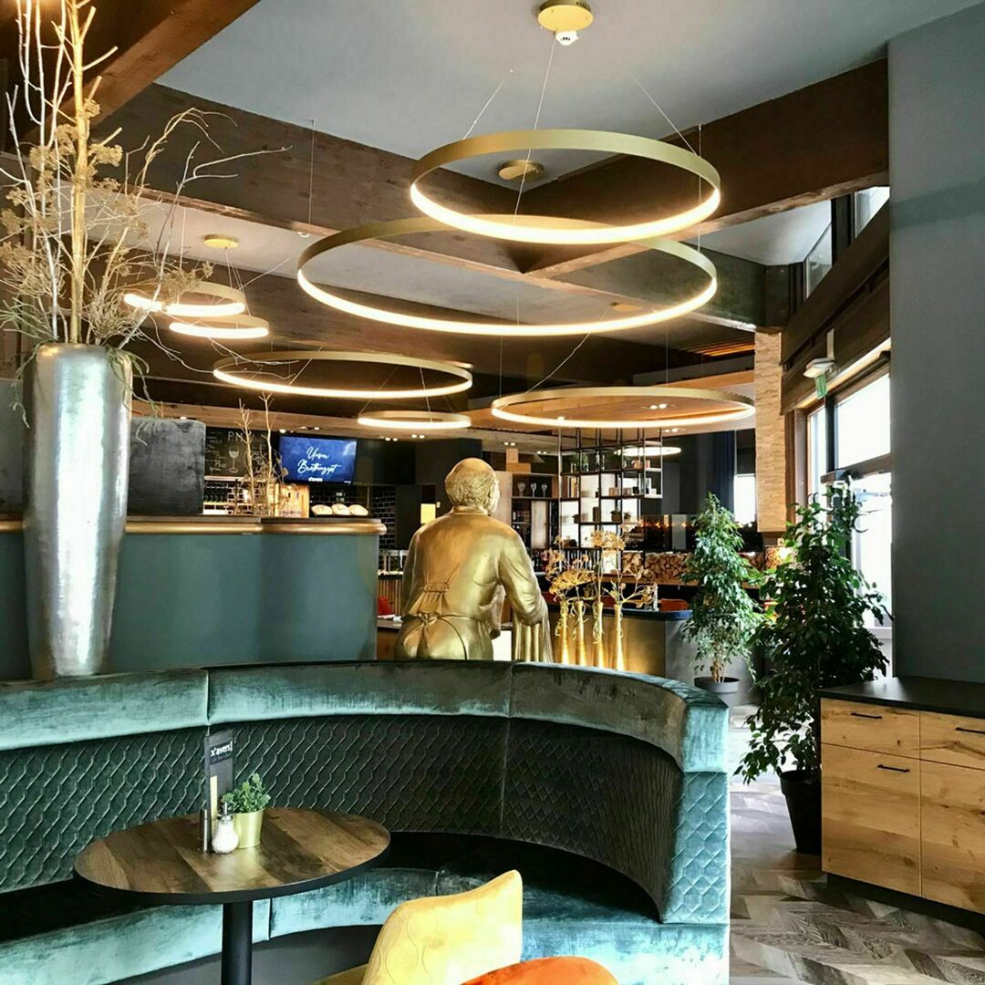 Előnézet Csillár s.luce Ring LED függesztett lámpa, dimmelhető, 200 cm, fekete, modern Csillár s.luce Ring LED függesztett lámpa, dimmelhető, 200 cm, fekete, modern