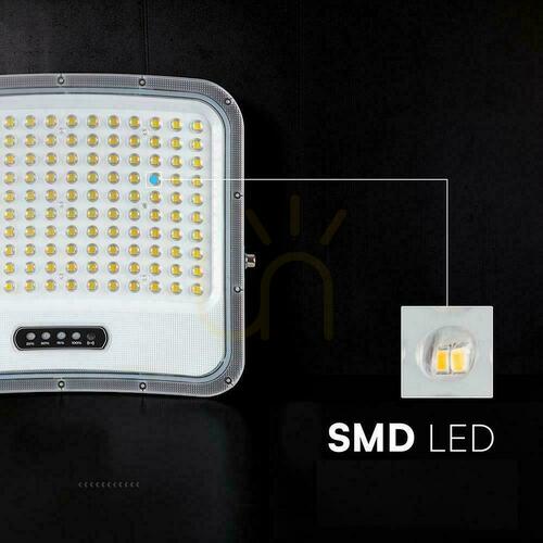 Jelölje be V-TAC 25 W-os napelemes LED-es reflektor távirányítóval és automatikus időzítővel, IP65, fekete, CCT VT-305W 3000 K–4500 K–6500 K, 2000 lm