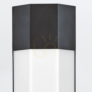 Nagy LED fali lámpa Facet 61 cm - matt fekete Quintiesse small 3