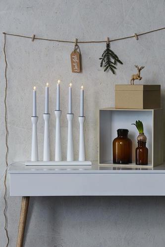 Jelölje be Gyertyatartó Markslojd MÅSESKÄR 5 ágú fehér fa 49 cm 702229