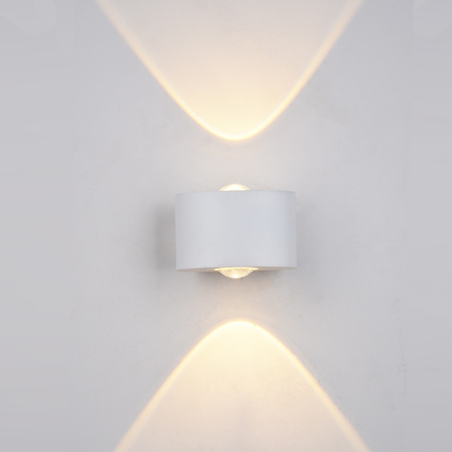 Jelölje be Italux LED kültéri fali lámpa fehér alumínium IP54 2W 3000K PL-260W