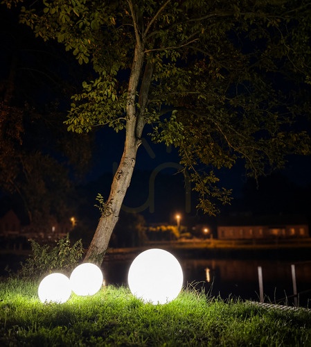 Jelölje be Luna Ball fehér kerti lámpa szett, 30/40/50 cm, LED E27, LBS304050