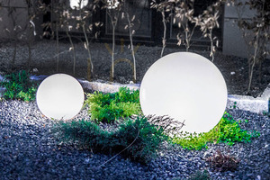 Kerti gömb lámpa Lunares Luna Ball RGBW 30/40/50 cm fehér UV-álló LBS304050ZRGB small 6